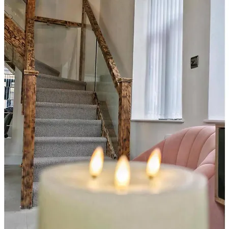 Grandeur Mill - Luxury Bradford Apartment *